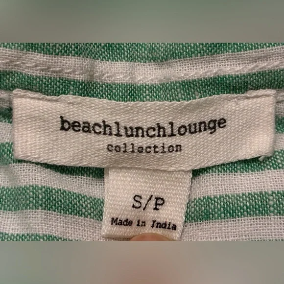 beachlunchlounge collection Linen/Cotton green & white stripe top. Size Small. - Picture 7 of 12